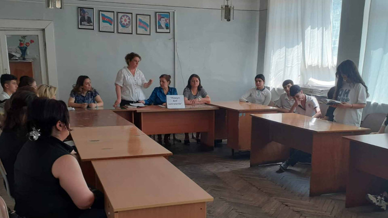 Hüseyn Arif xatirələrdə adlı ədəbiyyat saatı olub