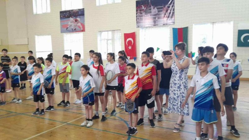 60 şagird şəhər birinciliyində iştirak edib