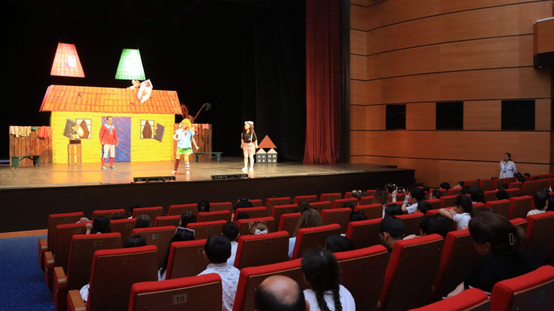 Dövlət Milli Gənc Tamaşaçılar Teatrı şəhərimizə qastrol səfəri edib