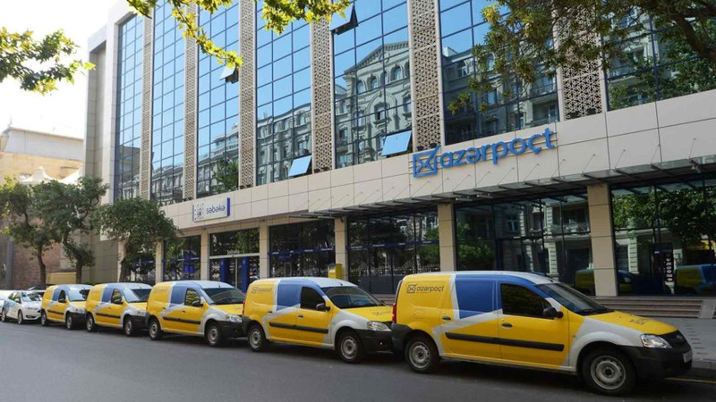 Banklar və “Azərpoçt”un bayram günlərində iş qrafikləri açıqlanıb
