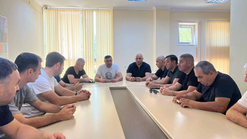 Boks Federasiyası İctimai Birliyinin iclası baş tutub