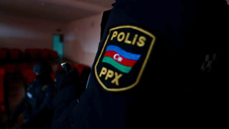 Kəlbəcərə icazəsiz keçən şəxsləri polis saxlayıb