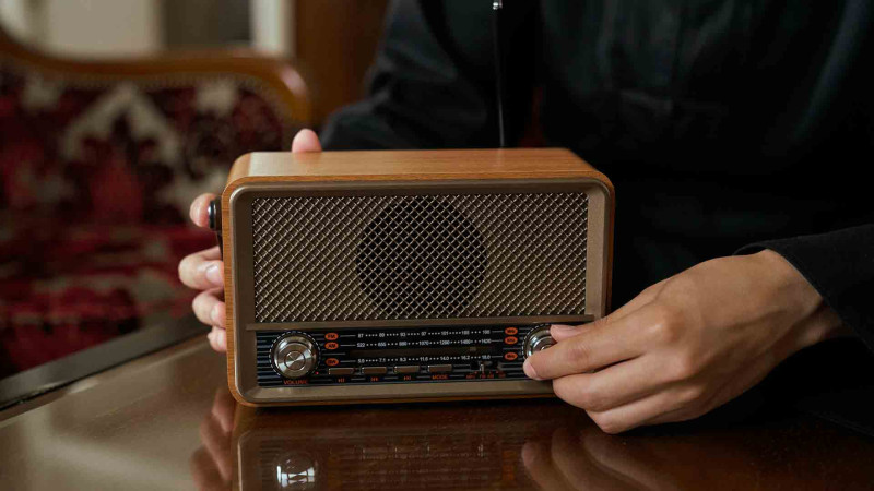 Bu gün Azərbaycanda ilk radiostansiyanın yarandığı gündür