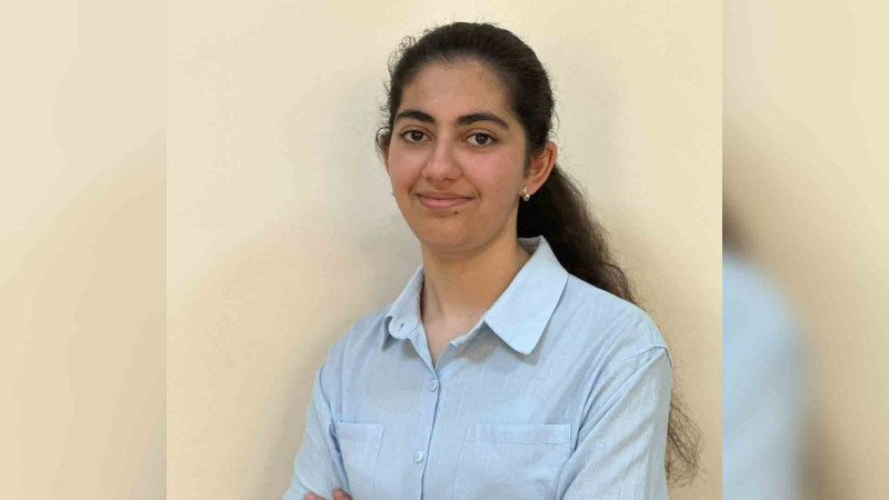 39 nömrəli məktəbin məzunu qızıl nişana layiq görülüb