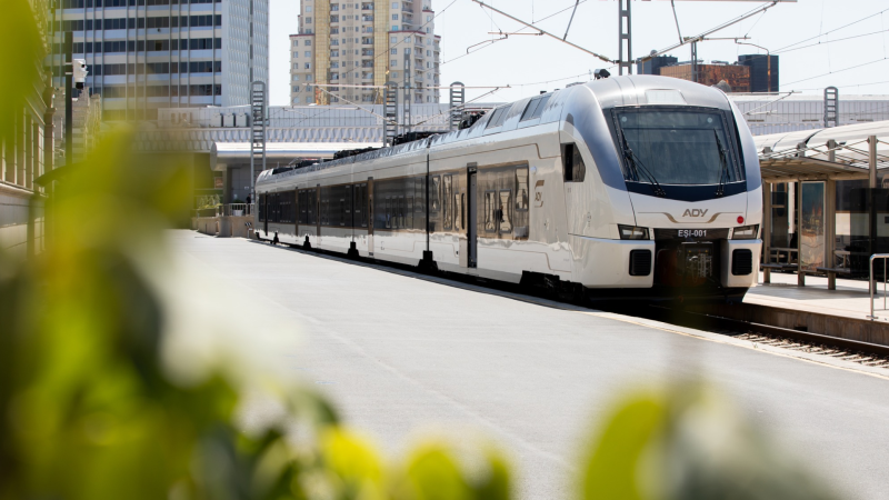 Bakı-Ağstafa-Bakı sürət qatarına yeni reyslər əlavə edilib