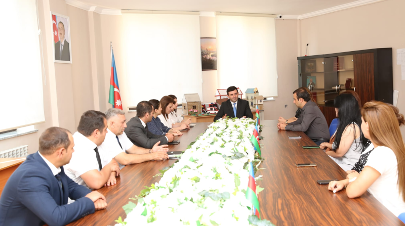 VIII qrant müsabiqəsinin qalibləri ilə görüş keçirilib