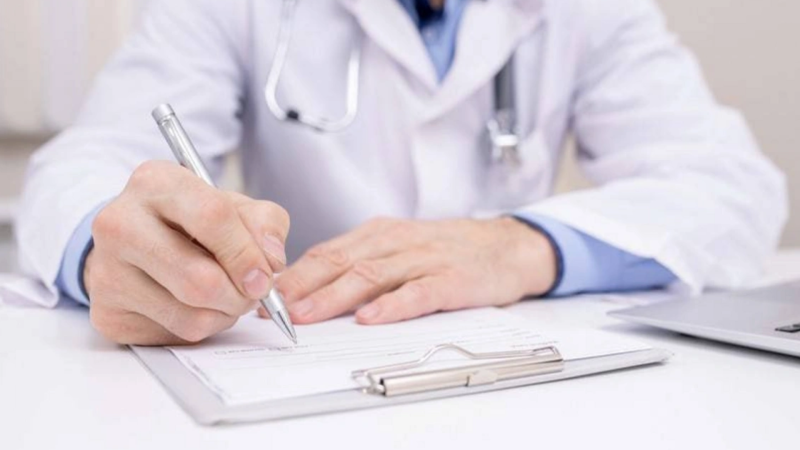 Artıq həkimlər də imtahanla işə qəbul olunacaqlar