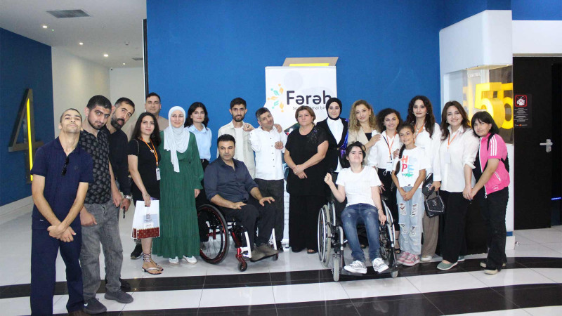 Əlilliyi olan şəxsin həyatından film nümayiş olunub