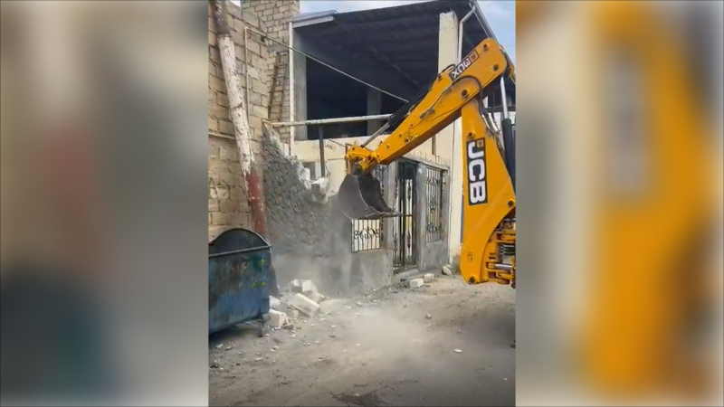 Qanunsuz tikili sökülüb