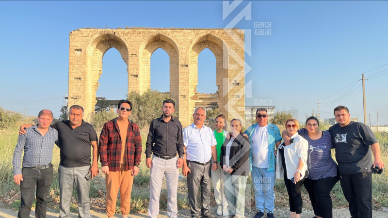 Gəncə Kukla Teatrı Şuşaya qastrola gedib