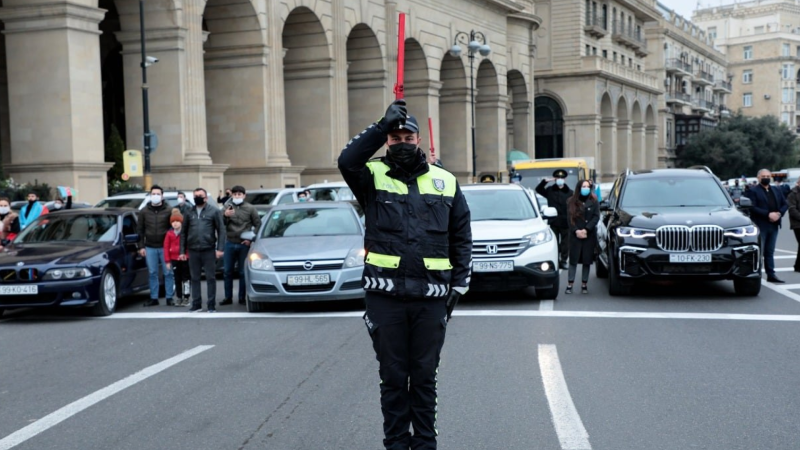 Vətən müharibəsinin qəhrəmanları bir dəqiqəlik sükutla anılıblar