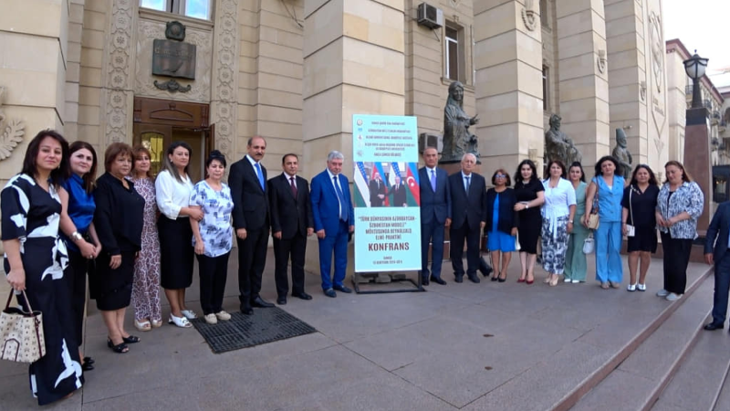 Gəncədə Özbək dili və Mədəniyyəti Mərkəzi yaradılıb