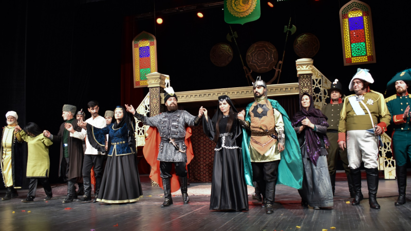 Gəncə Teatrı “Cavad xan” tamaşasını təqdim edəcək