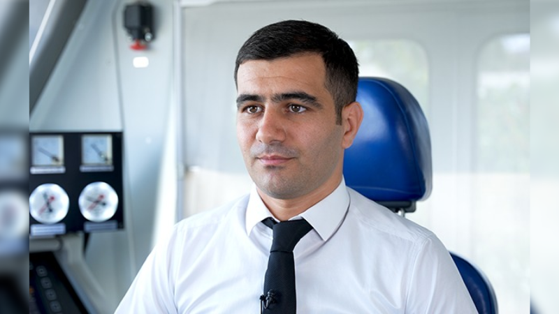 Körpəni xilas edən maşinist: “Bədbəxt hadisə baş verəcəkdi”