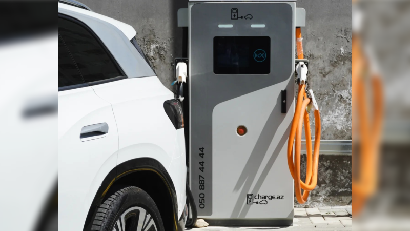 Elektromobillər üçün şarj məntəqələrinin sayı kifayət qədər deyil