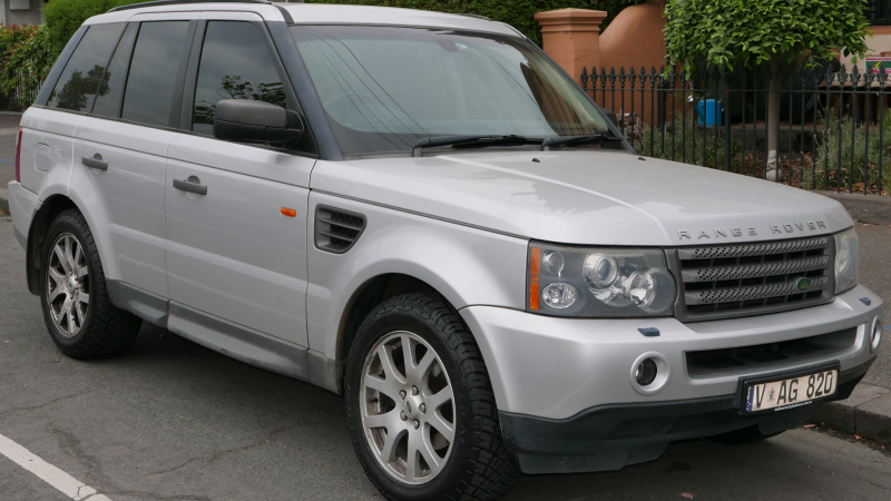 “Land Rover” və digər əmlaklar hərraca çıxarılacaq