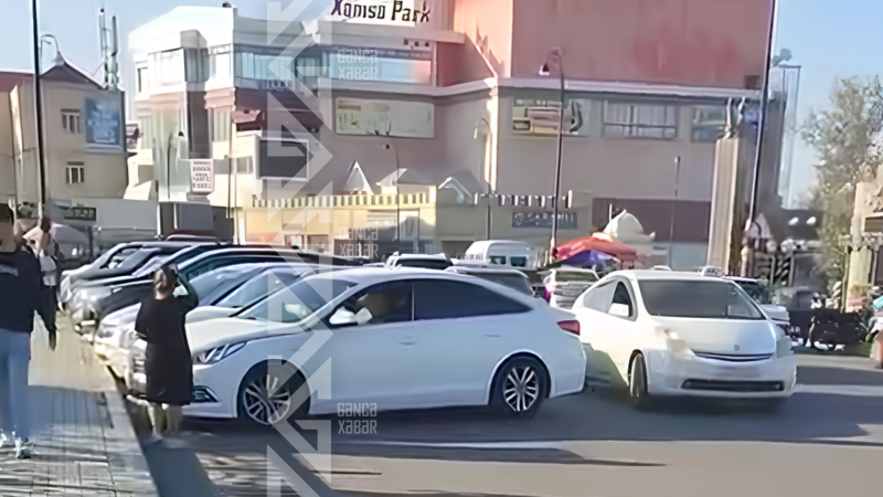 Gəncədə məsuliyyətsiz parklanma: Sürücülər sıxlıqdan əziyyət çəkirlər