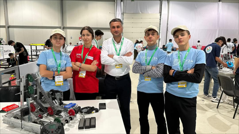 Gəncə məktəbliləri “STEAM Azərbaycan” layihəsində finala yüksəlib