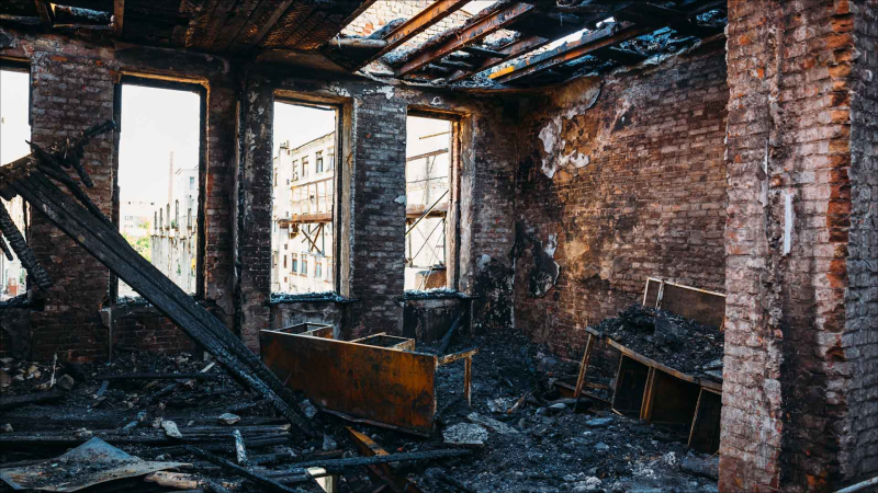 Şəmkirdə evlərin birində yanğın baş verib