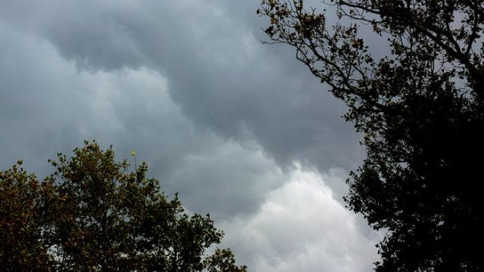 Fövqəladə Hallar Nazirliyinin gözlənilən qeyri-sabit hava şəraiti ilə əlaqədar ƏHALİYƏ MÜRACİƏTİ