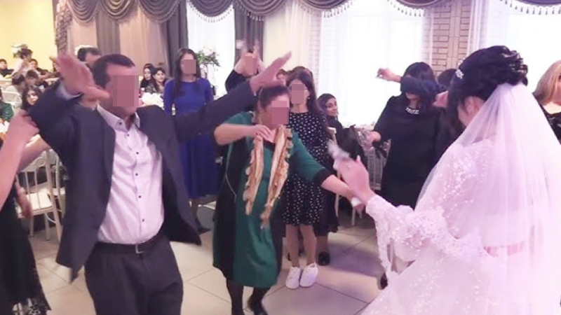 Toyda nalayiq danışdı - Şəhid atasının şikayəti ilə TUTULDU