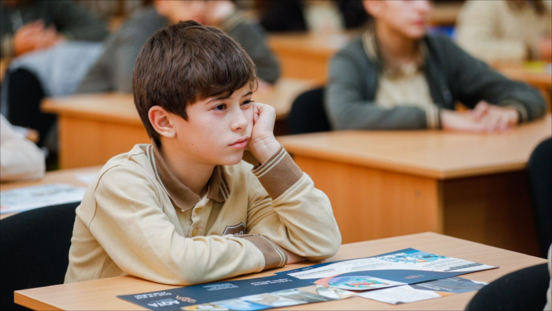 Məktəblərdə payız tətili başa çatdı