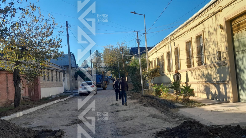 Gəncədə küçə təmir edilir: ərazidə dövlət müəssisələri yerləşir