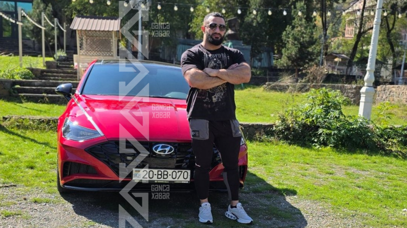 Gəncəli pauerliftinqçi DÜNYA BİRİNCİSİ OLDU - VİDEO