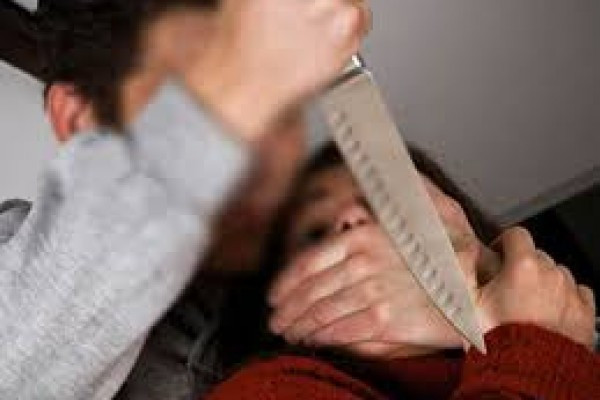 Ağstafada dəhşətli qətl - arvadının başını kəsdi