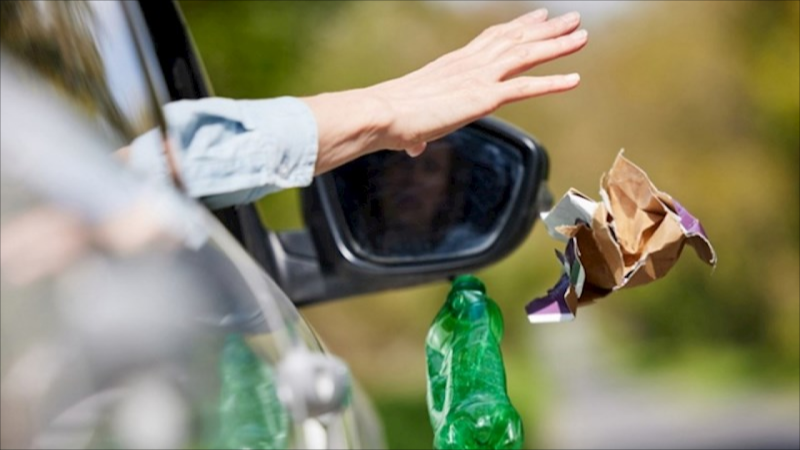 Zibilin yerə atılmasına görə cərimələr ARTIRILDI