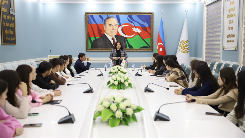 GDU-da dəyirmi masa keçirilib