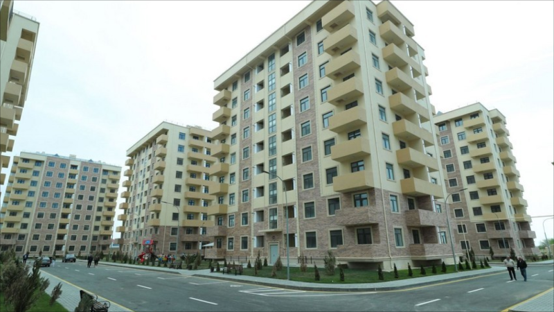 Bölgələrdə şəhid ailələrinə nə qədər ev verilib?