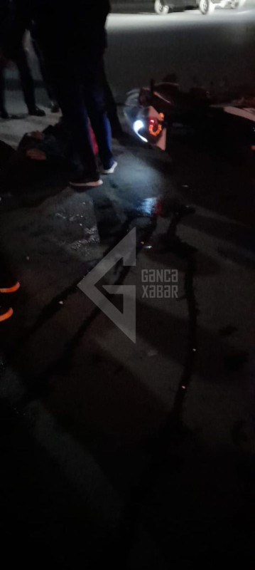 Gəncədə motosiklet sürücüsü ağır qəza keçirdi, yaralandı - FOTO