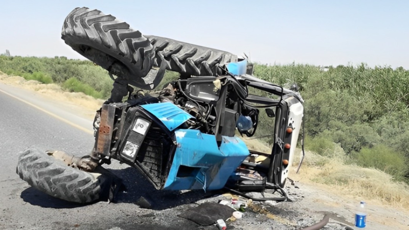 17 yaşlı yeniyetmə traktoru aşıraraq öldü