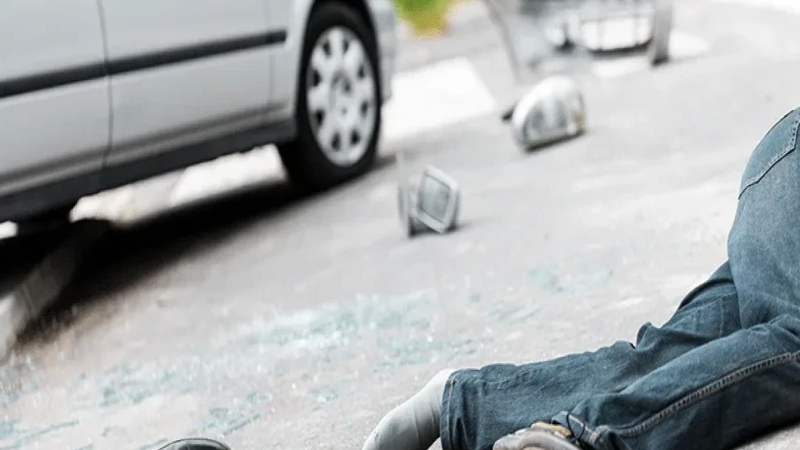 Gəncədə avtomobilin vurduğu piyada xəstəxanada ölüb - YENİLƏNİB