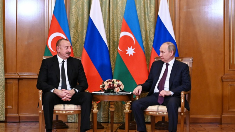 İlham Əliyev və Vladimir Putin arasında telefon danışığı baş tutub