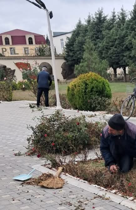 Goranboyda Şəhidlər Kompleksində abadlıq işləri aparılıb