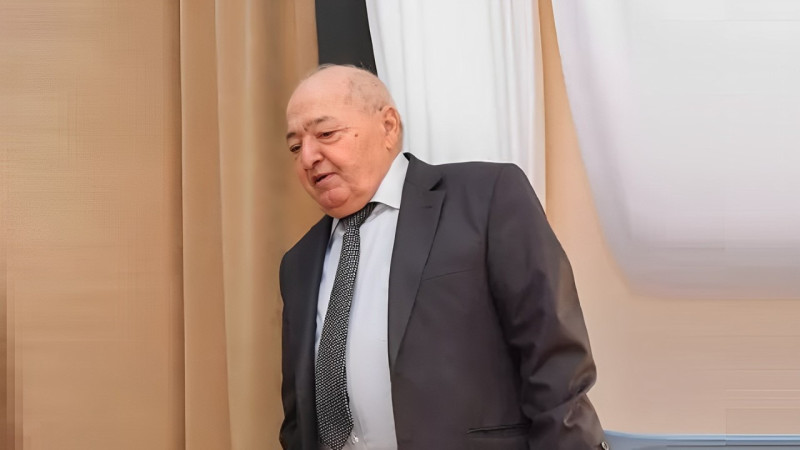 Tanınmış professor vəfat etdi