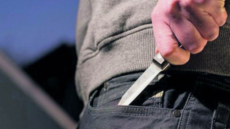 Kəlbəcər sakini Gəncədə bıçaqlandı