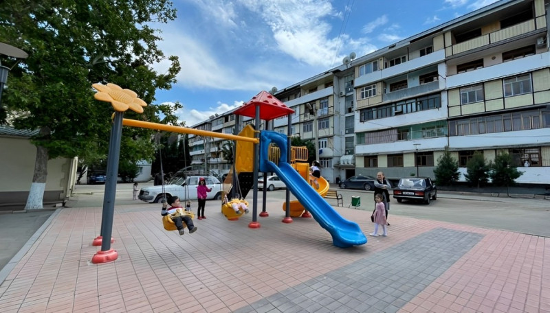 Gəncənin abad məhəllələrində idman qurğuları quraşdırılmayıb