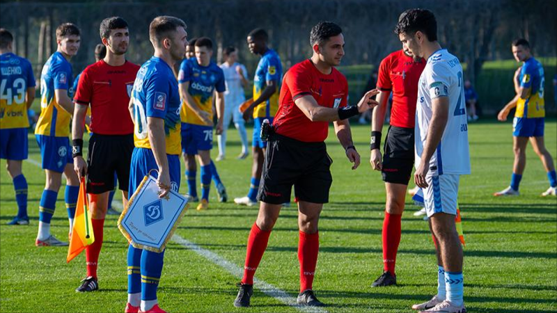 Hakimlər Türkiyədə fitnes testi veriblər
