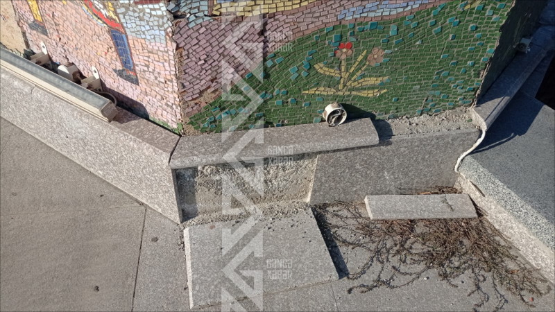 Gəncədə Xəmsə kompleksi dağılır - FOTO/VİDEO