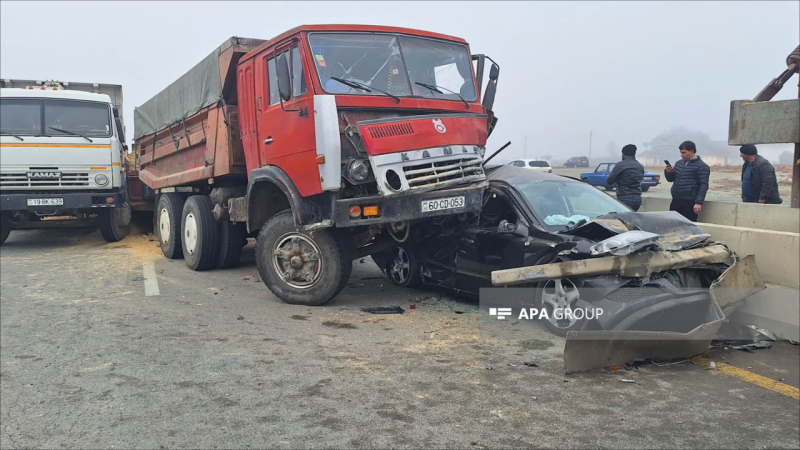 Bakı-Qazax yolunda 6 avtomobil toqquşub, xəsarət alan var - FOTO