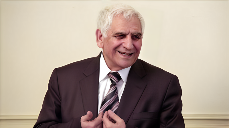 Xalq şairi Nəriman Həsənzadə xəstəxanadan evə buraxılıb