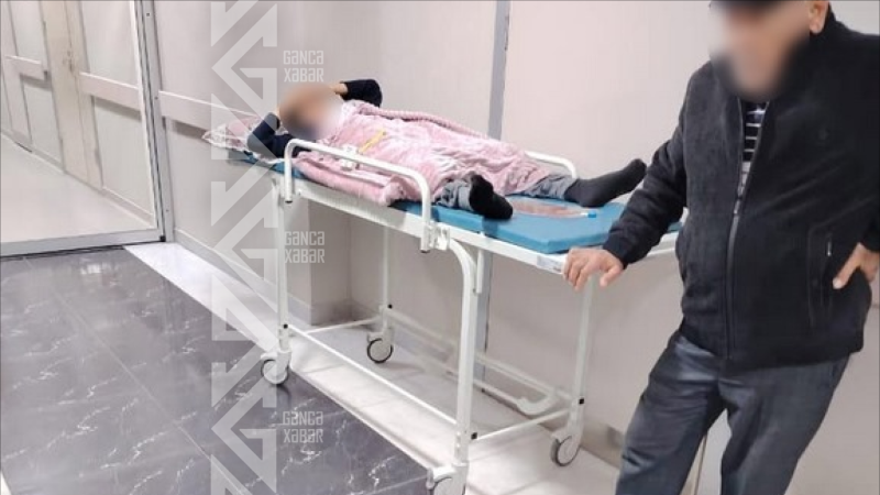 Gəncədə oma sümüyü çıxan uşağa 4 saat yardım göstərilmədi, ailəsi nazirliyə zəng etdi - İDDİA