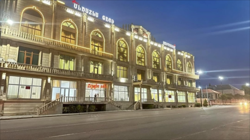 Ulduzlu gecənin “ulduzunu söndürdülər” - FOTO