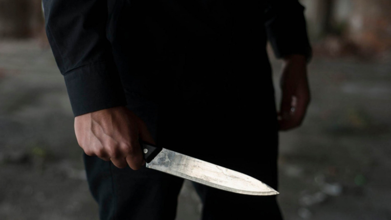 Gəncədə 47 yaşlı kişi bıçaqlanıb