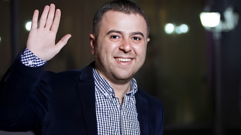 Azər Baxşəliyev vəfat etdi