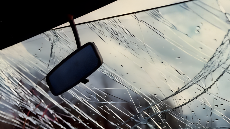 Qəzada xəsarət alan şəxsin kimliyi bəlli oldu - FOTO + YENİLƏNİB