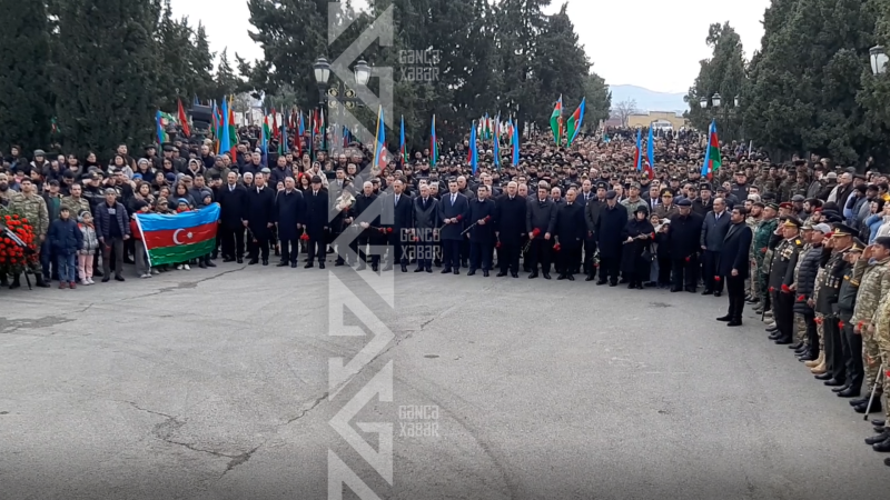 Gəncədə bir dəqiqəlik sükut - VİDEO